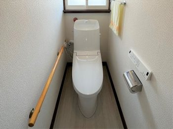 1階トイレ室　便器交換　工事前後2